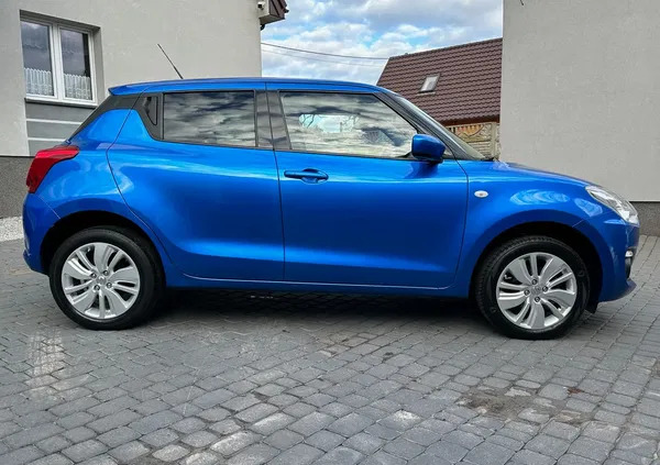 bisztynek Suzuki Swift cena 49900 przebieg: 54200, rok produkcji 2020 z Bisztynek